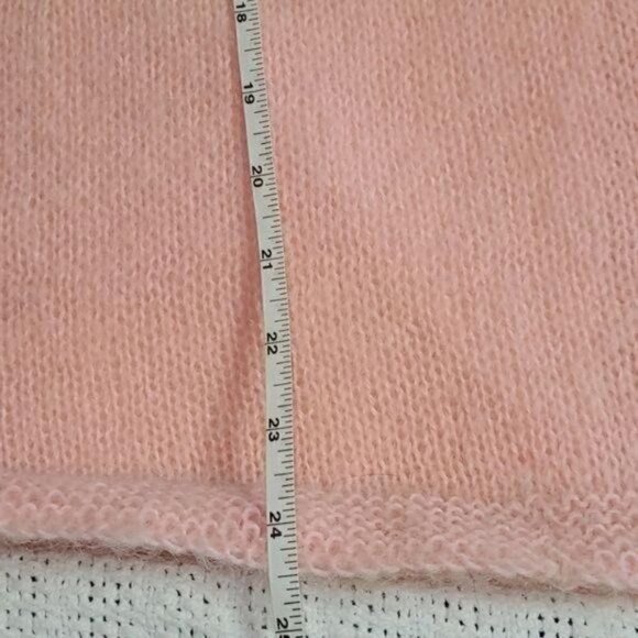 Vintage Handmade 1960's Stunning Wool & Angora Lt. Pink Lined 2 pc. Skirt Set - Picture 9 of 16